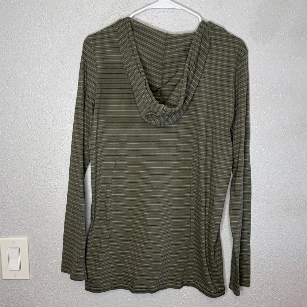 Life Is Good Women's Green Long Sleeve Hooded Stripe Flower Crusher Tee Large - Picture 5 of 5